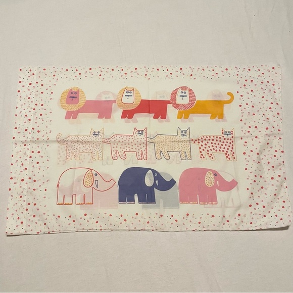 Vintage 1982 J P Stevens Utica Animals Zoo Pillowcase Lot of 2 - Picture 12 of 16